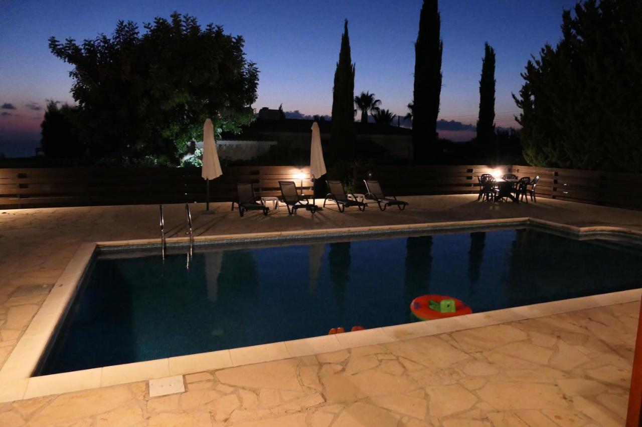 Villa Lilly Peyia Exterior foto