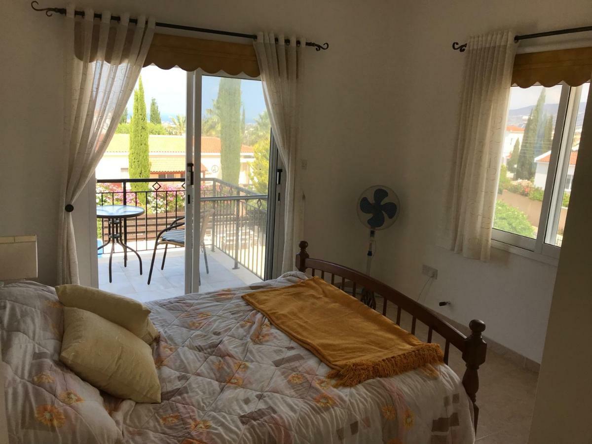 Villa Lilly Peyia Exterior foto